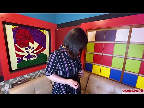 ❤️ Jepang ayu karo amba susu masturbasi karo jinis Toys lan wis orgasme. Dheweke ngomong ing wawancara babagan pengalaman kurang ajar dheweke. Ageng susu lan wulu pus moaning banter. Osakaporn ❤ Video anal ing pornojv.bestsexporno.ru